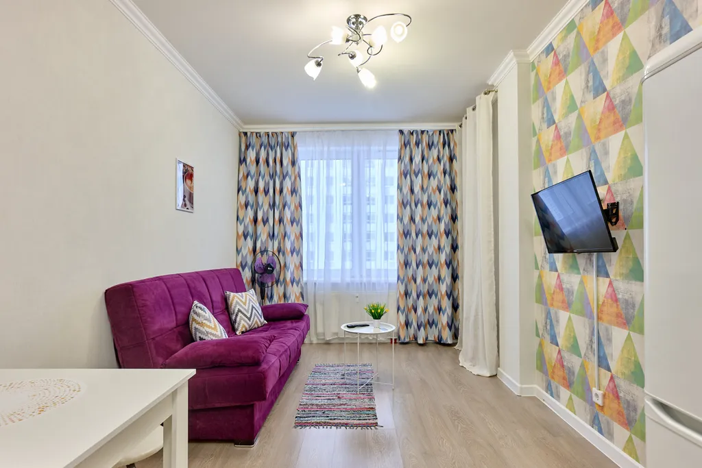 Евродвушка с балконом на 19 этаже вместительность на 6 человек