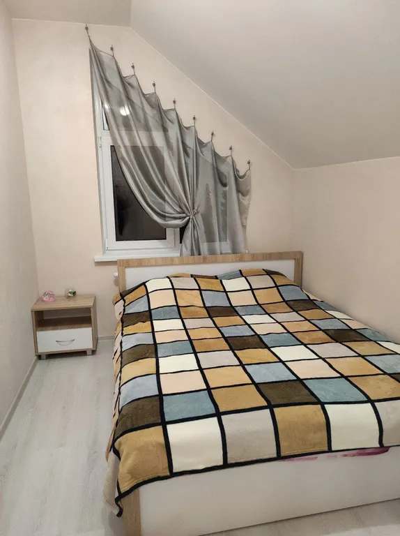 Агроусадьба с баней, на реке Птичь под Минском, с прудом