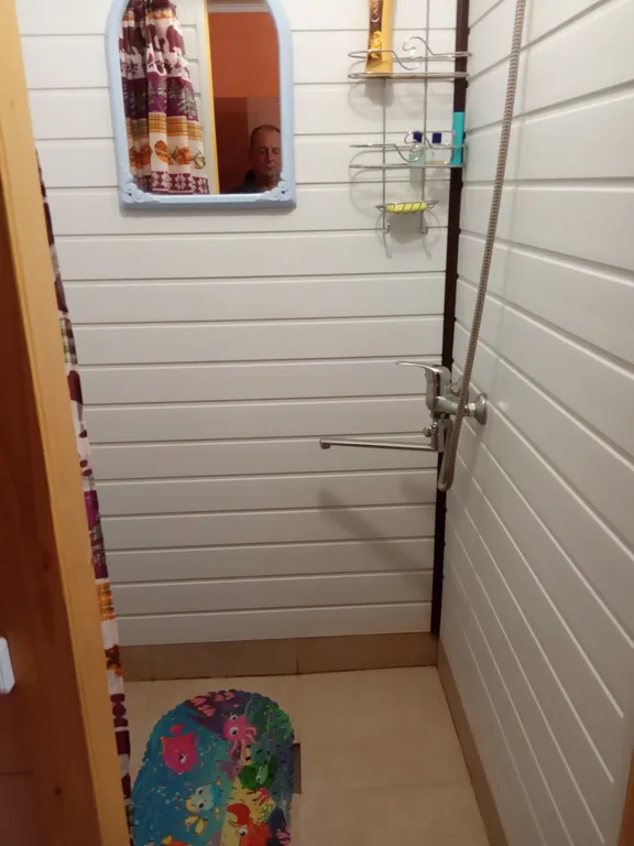 Дом на озере Вуокса с баней и беседкой