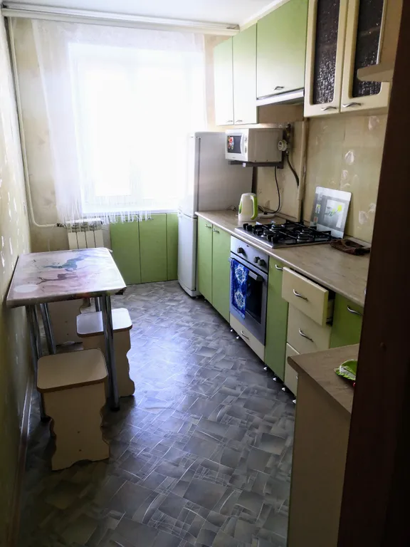 Светлая и тёплая квартира — аренда посуточно в Сатка