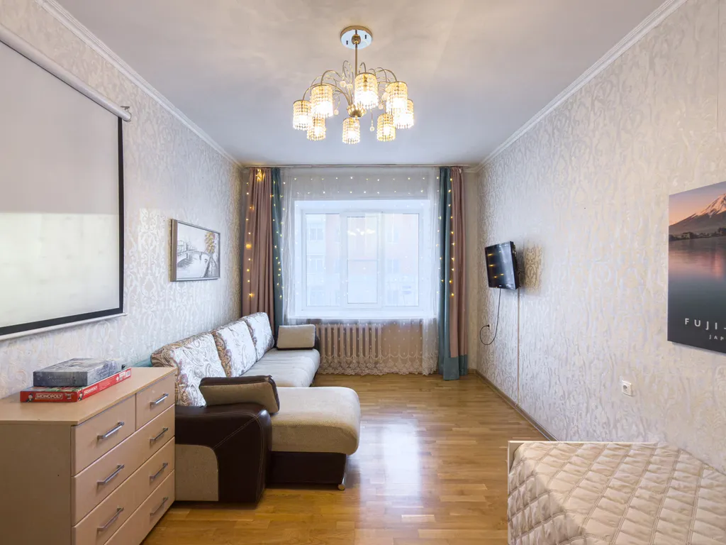 Евротрешка с подземной парковкой близко к центру