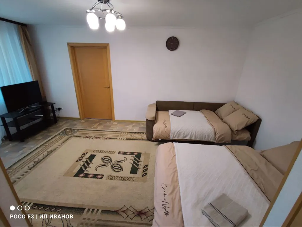 Уютная чистая квартира на 2-м этаже в р-не ДК Звезда