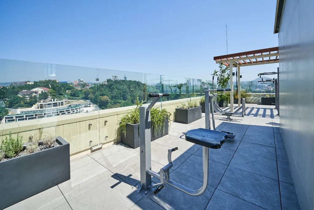 Апартаменты с бассейном в центре Сочи