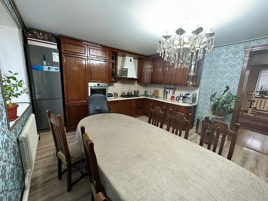 Дом у водопада Тобот