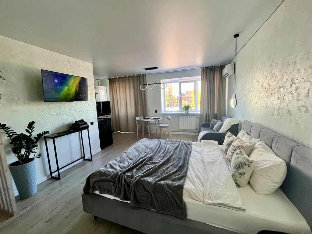 Современная студия в центре