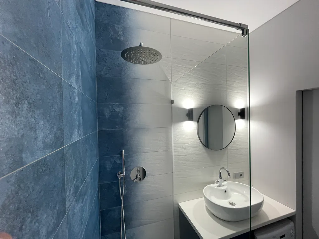 Квартира Квартира Студия времена года зима в центре города — Калининград