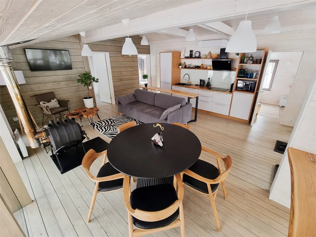 3-комнатный Дом