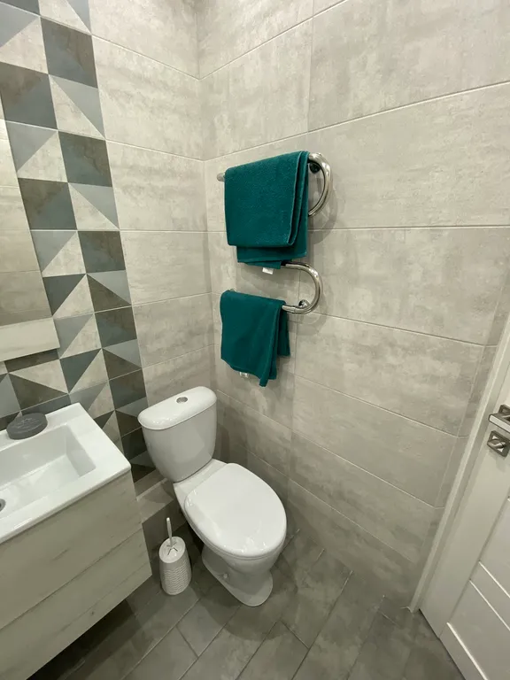 Стильная и уютная квартира студия класса комфорт