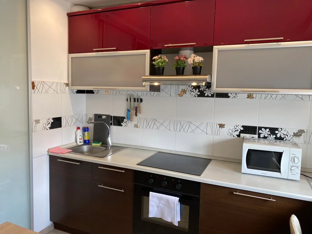 Квартира Приятная 1комнатная квартира на Взлетке — Красноярск