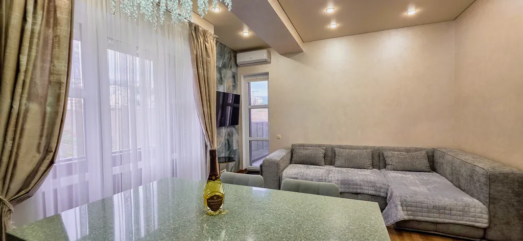 Видовая квартира в Ливадии