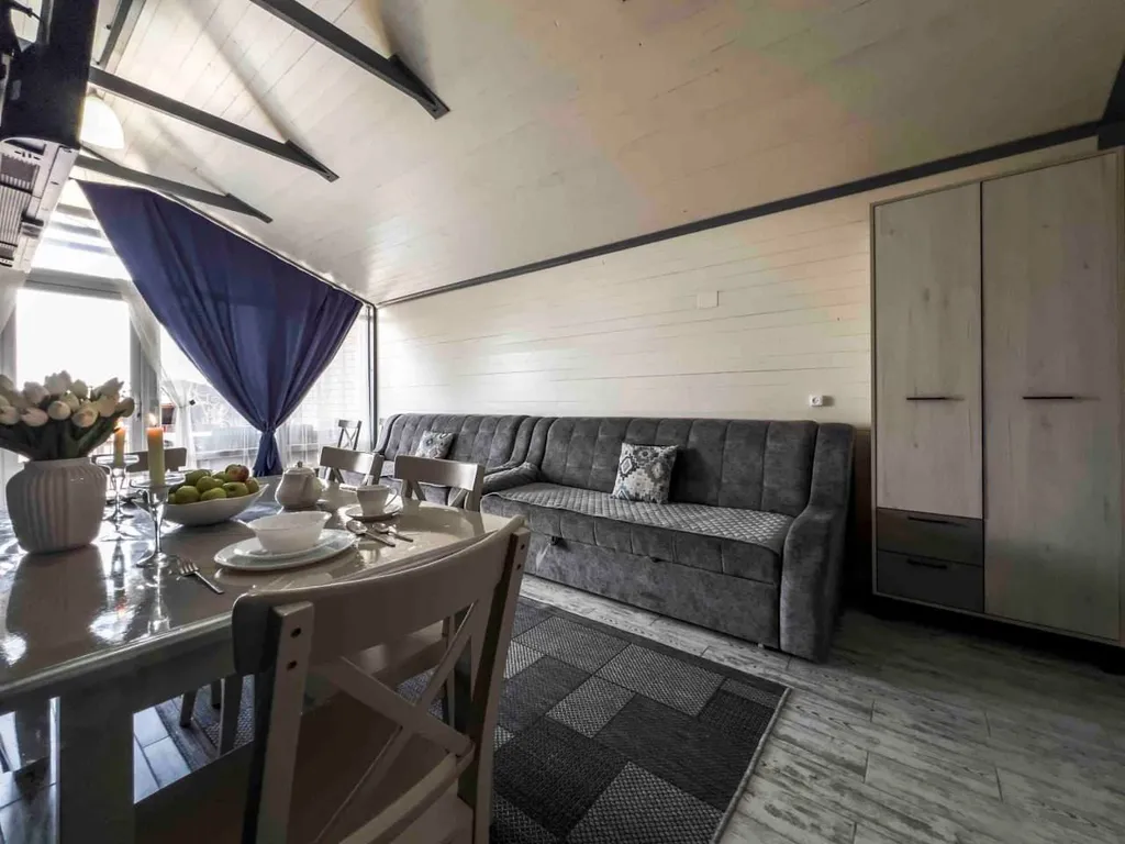 Дом с чаном