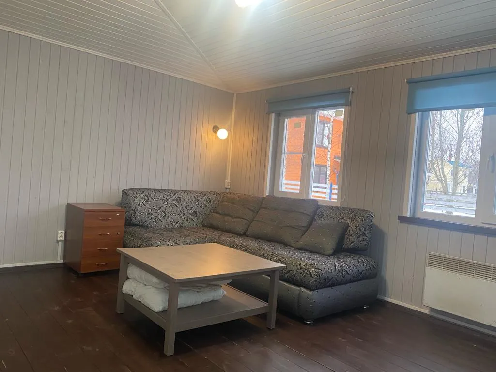 Коттедж 3-комнатный Дом — Луга