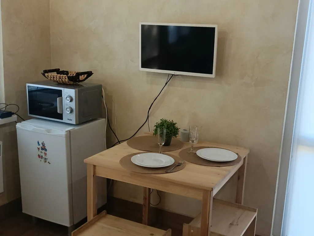 Уютный домик, рынок озеро комсомольский парк