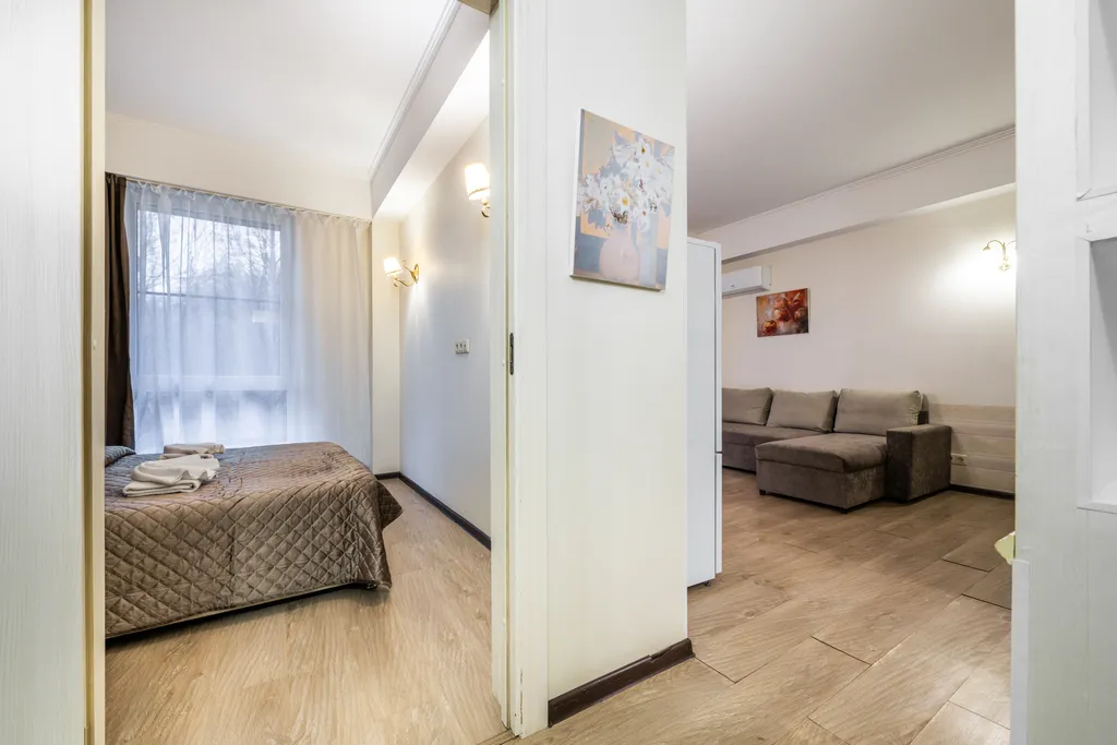 Классические апартаменты с двумя спальнями и ванной, 1 этаж