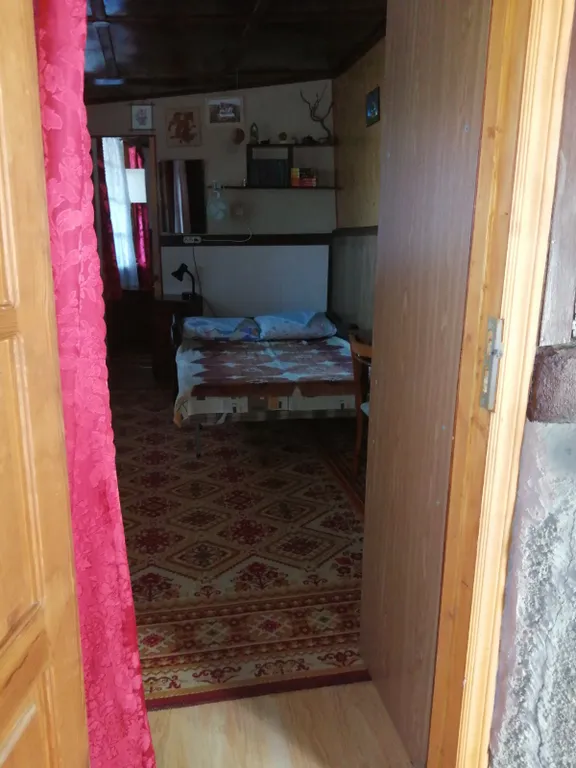 Уютный домик с террасой и видом на море, душ и туалет в помещении