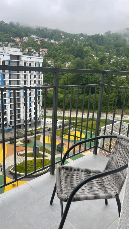 Квартира Студия с дизайнерским ремонтом и красивым видом на горы — Адлер