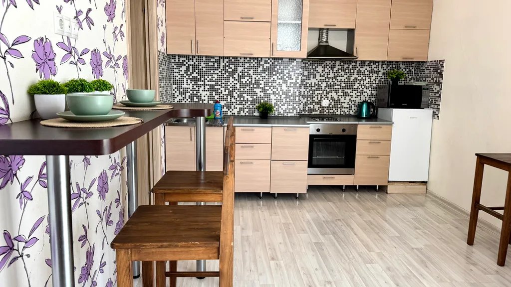 Квартира Квартира возле метро — Екатеринбург