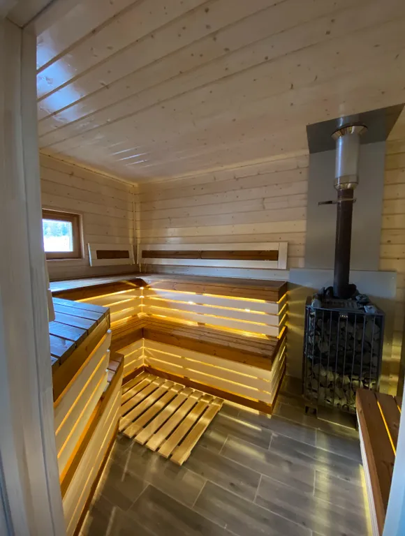 Плавающий дом CliffHouse