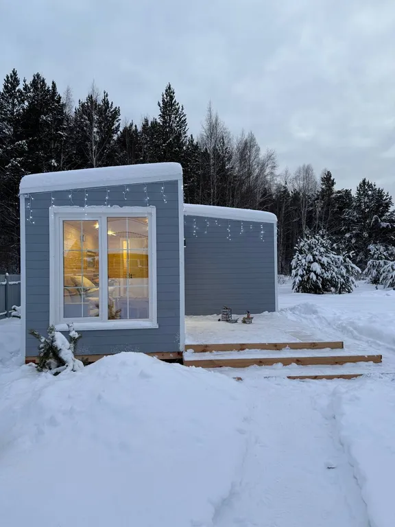 Уютный дом в лесу