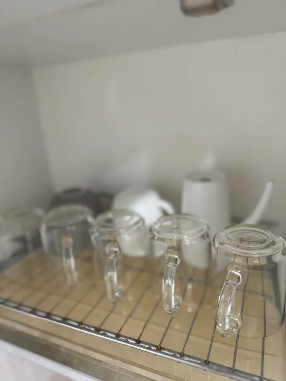 Уютная двухкомнатная квартира с видом на пруд