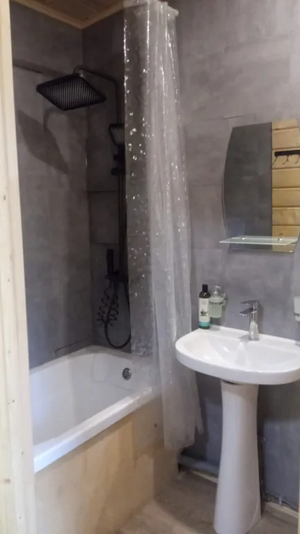 Уютный коттедж в сосновом лесу