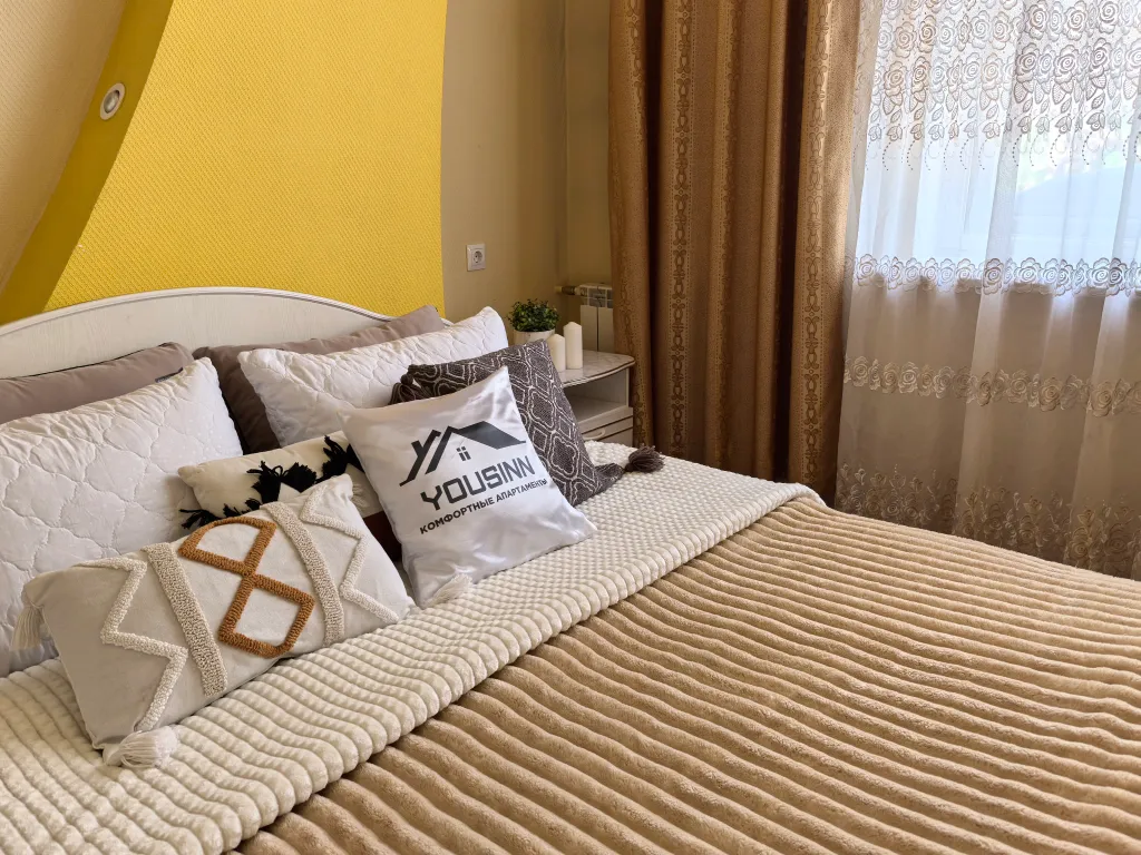 Коттедж в центре города с бассейном