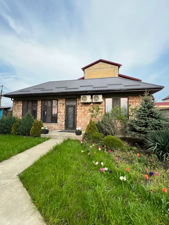 Коттедж Уютный домик у моря — Махачкала