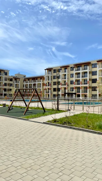 Уютная квартира расположения у живописного пригорья