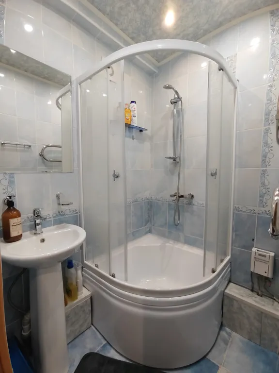 Квартира Большая двухкомнатная квартира рядом с аэропортом — Обь