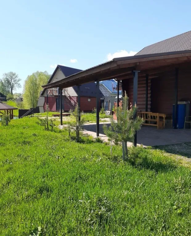 Уютный гостевой дом с баней на берегу озера