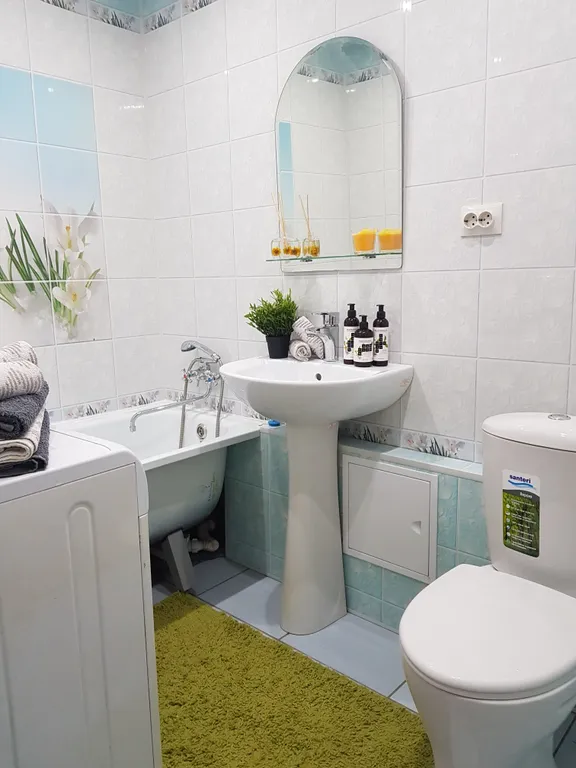 Квартира возле проходной УВЗ и стадиона Спутник