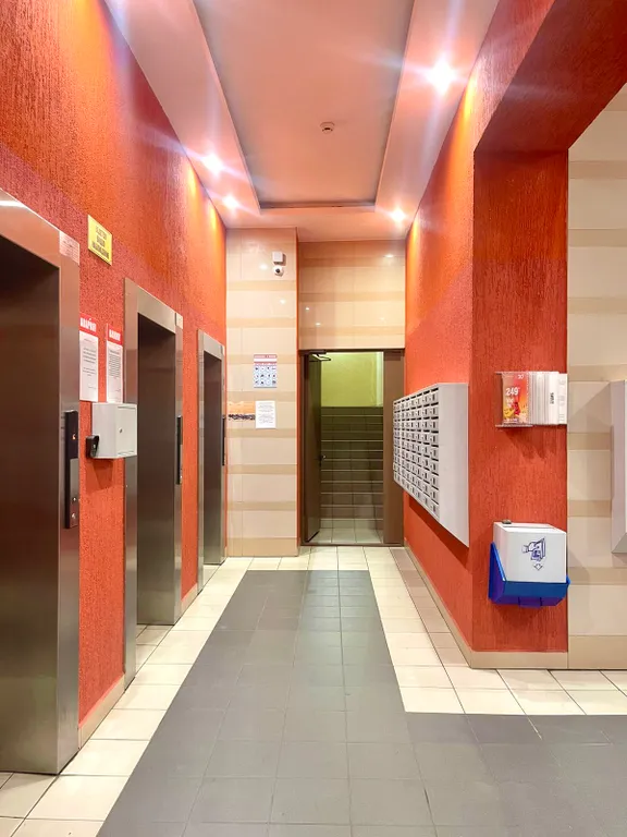 Большая студия на проспекте