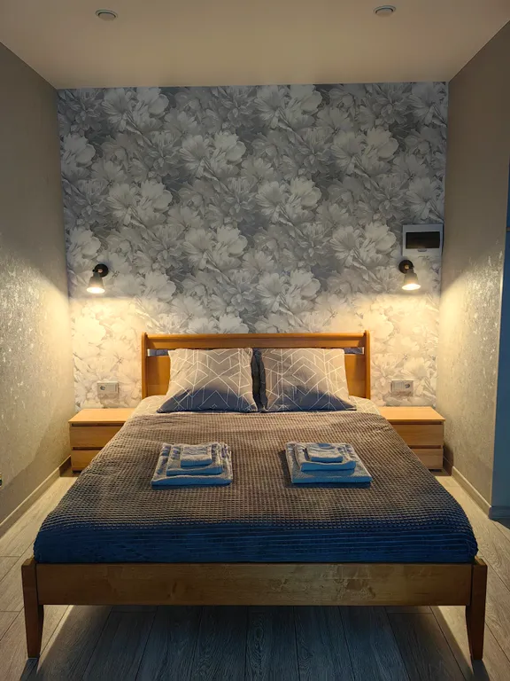 Комфортная квартира-студия в развитом районе города — аренда посуточно в Великие Луки