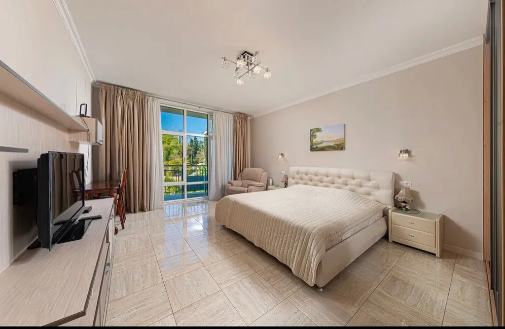 Квартира на первой береговой линии — аренда посуточно в Сочи