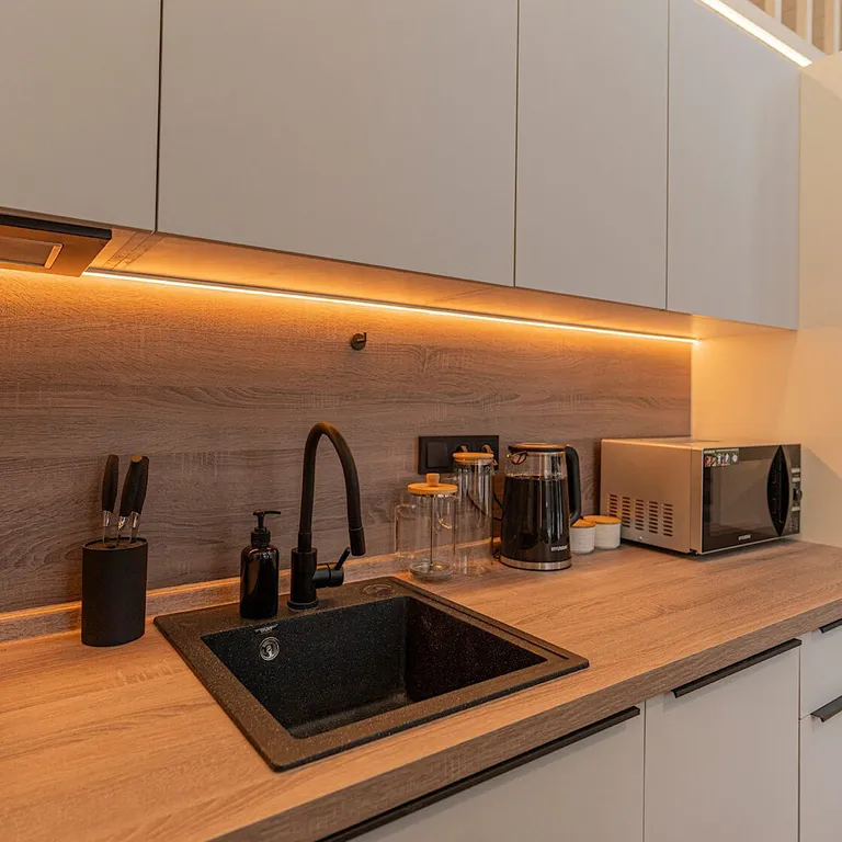 Коттедж Двухэтажный барнхаус на озере с видом на лес — Мичуринское