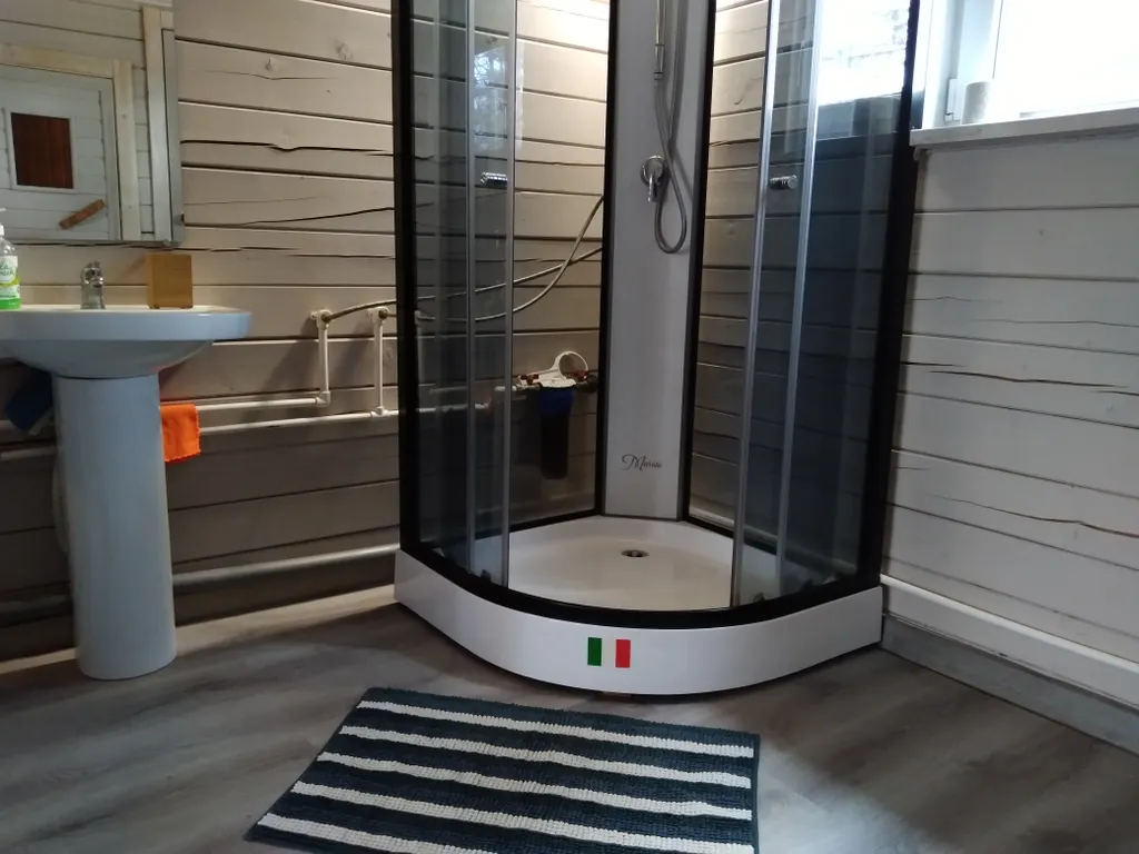 Дом с видом на озеро