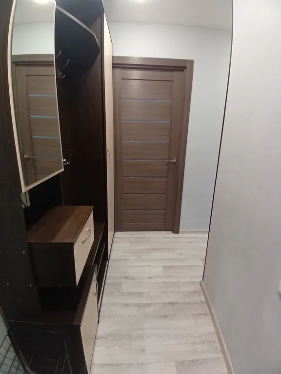 Уютная двухкомнатная квартира для отдыха и командировок рядом с УВЗ