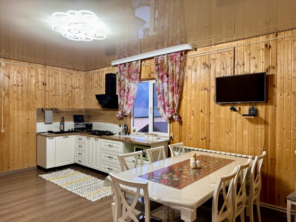 Коттедж Коттедж Тихий дворик — Архыз