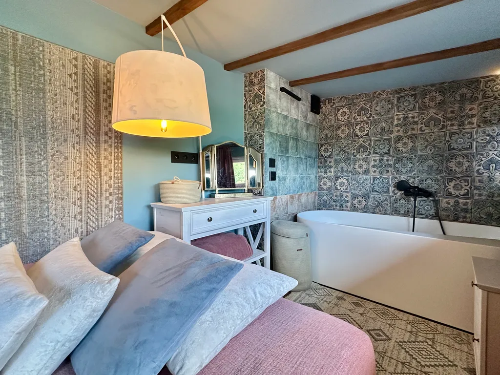 Двухуровневый апартамент с видом на горы