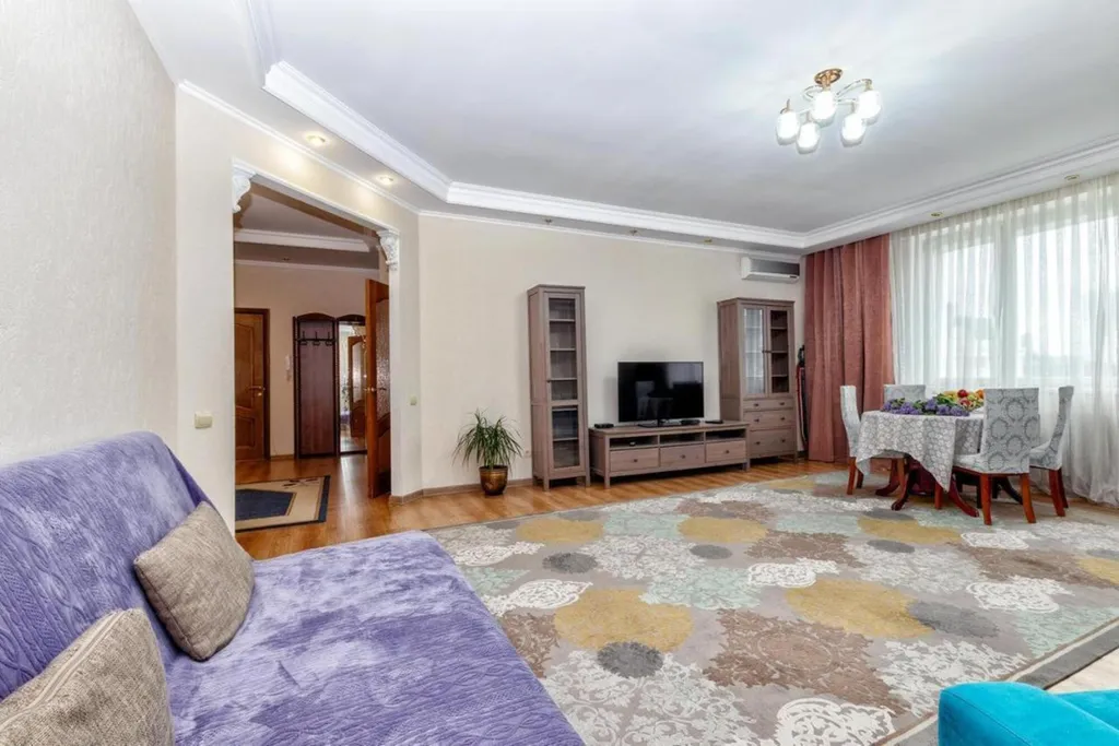 Уютная квартира на улице Достык