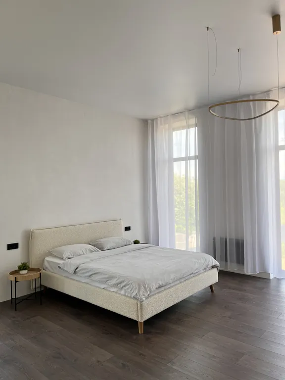 Стильный дом в 20 минутах от центра