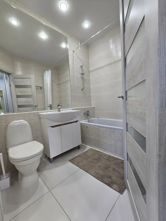 Просторная квартира рядом с Парком Ангелов