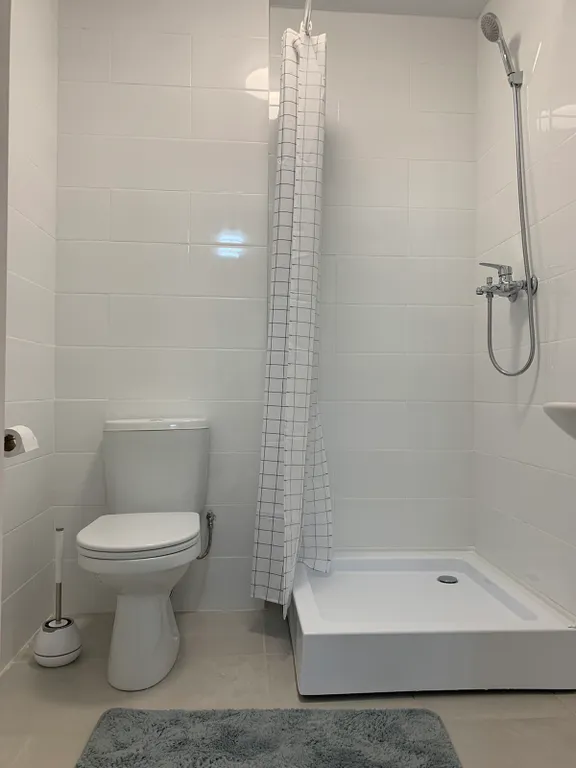 Ассорти, трёхкомнатные апартаменты  с удобствами.Комфорт и чистота.