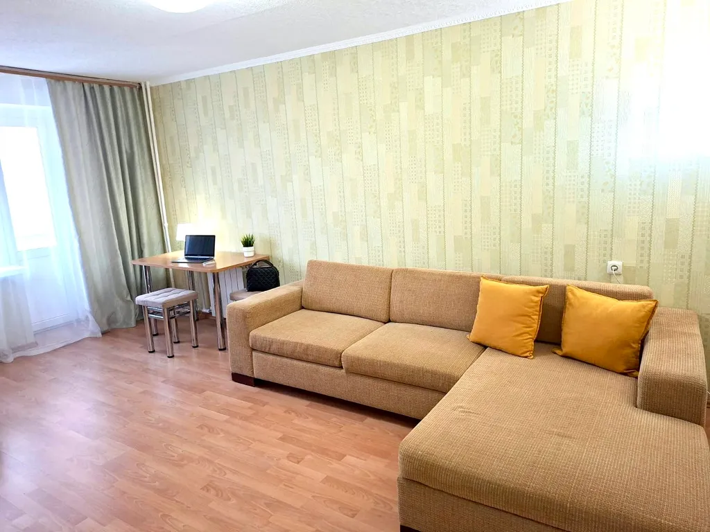 Просторная 3-х комнатная квартира в центре