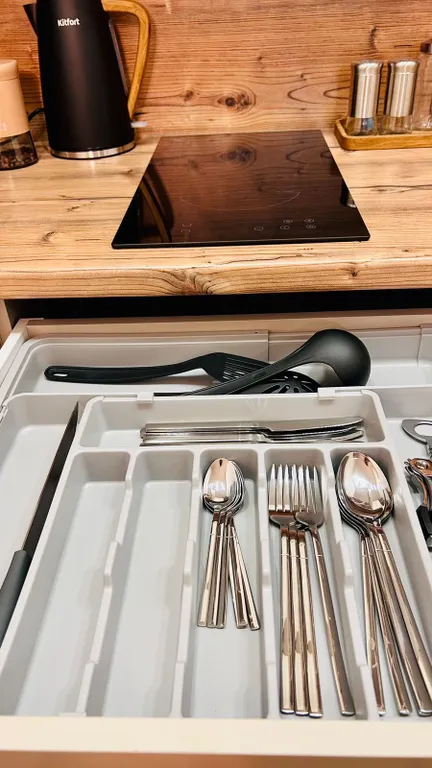 Уютная студия в окружении природы