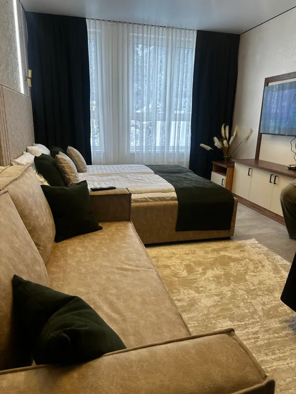 Апартаменты-студия с красивейшими видами из окна на горы