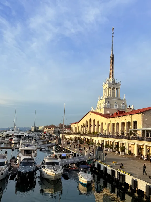 Квартира Уютная квартира в пяти минутах от моря — Адлер