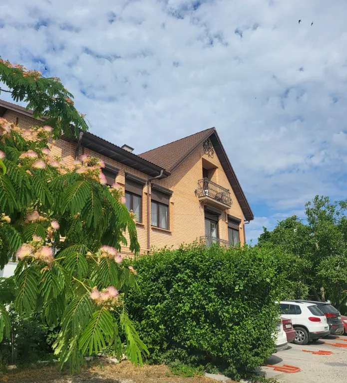 Апартаменты с кухней балконом