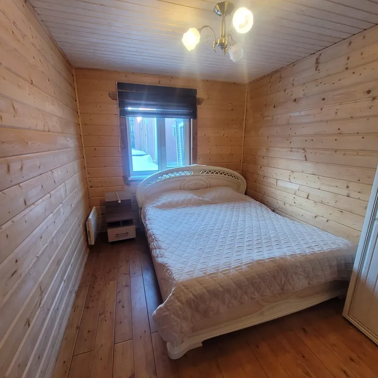 Дом на участке 40 сот