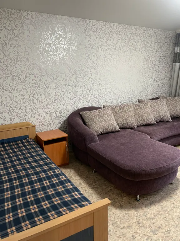 Уютная квартира в центре поселка